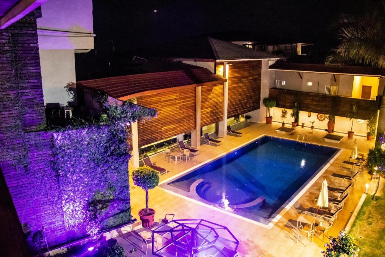 Mamba Point Hotel Monrovia Kültér fotó